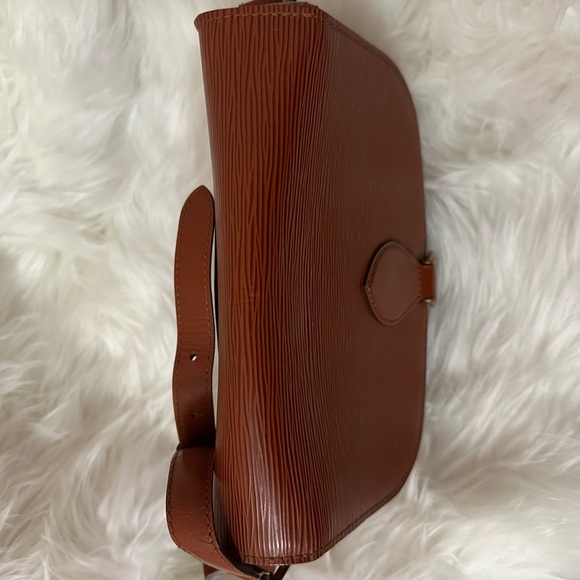 SOLD !!! COA Vintage Authentic Louis Vuitton Saint Cloud Handbag Epi Leather PM - Picture 8 of 15